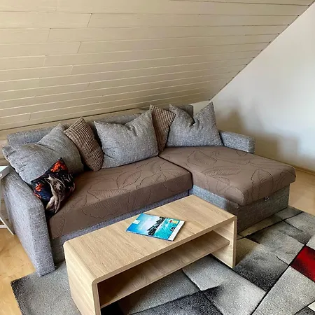Bassd Scho Apartment *